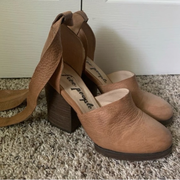 Free People Cora Wrap Heels Size 38 - Picture 4 of 10